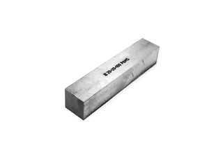 Заготовка - брусок (резец) 20х20х100мм  Р6М5